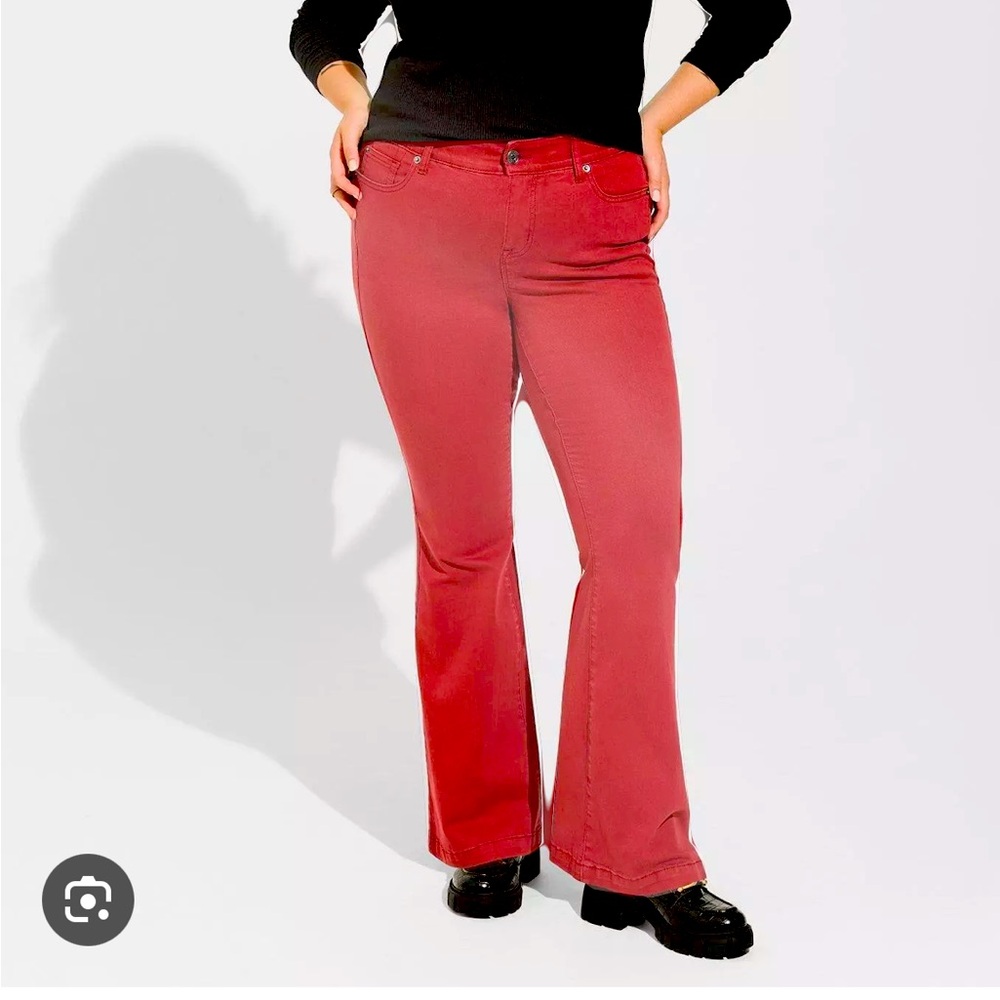 Torrid bombshell flare red jeans